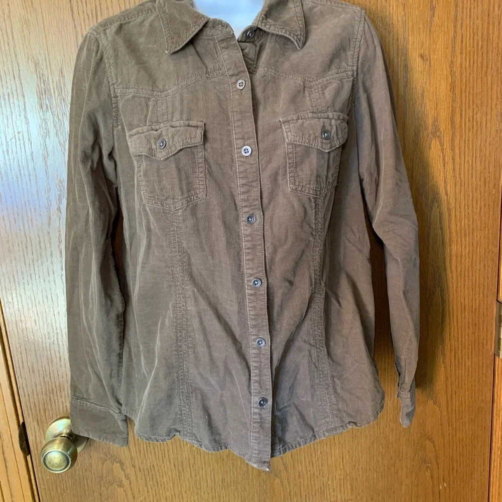 Sonoma Woman’s Brown Corduroy Button Down Shirt- Size S - Picture 2 of 10